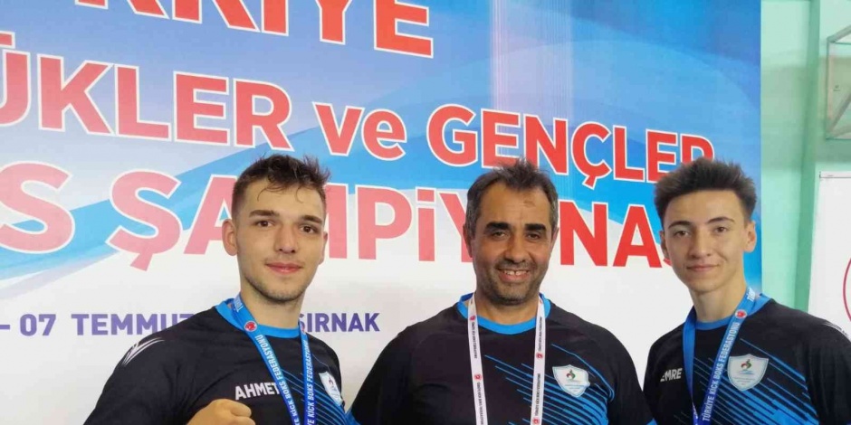 Pamukkale Belediyesporlu 3 isim Karadağ yolcusu