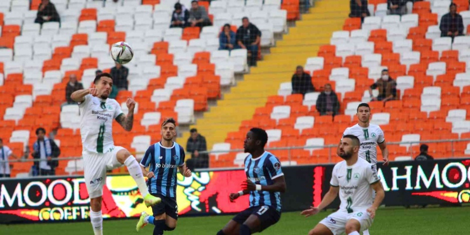 Spor Toto Süper Lig: Adana Demirspor: 0 - Giresunspor: 0 (Maç devam ediyor)